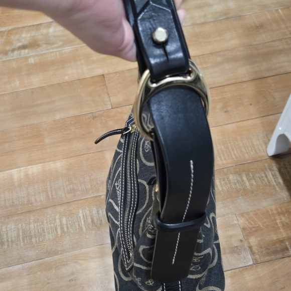 Dooney & Bourke CANVAS SHOULDER BAG - Picture 8 of 16